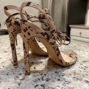SIMMI.com Lace-up Stiletto heel w/ clear toe strap